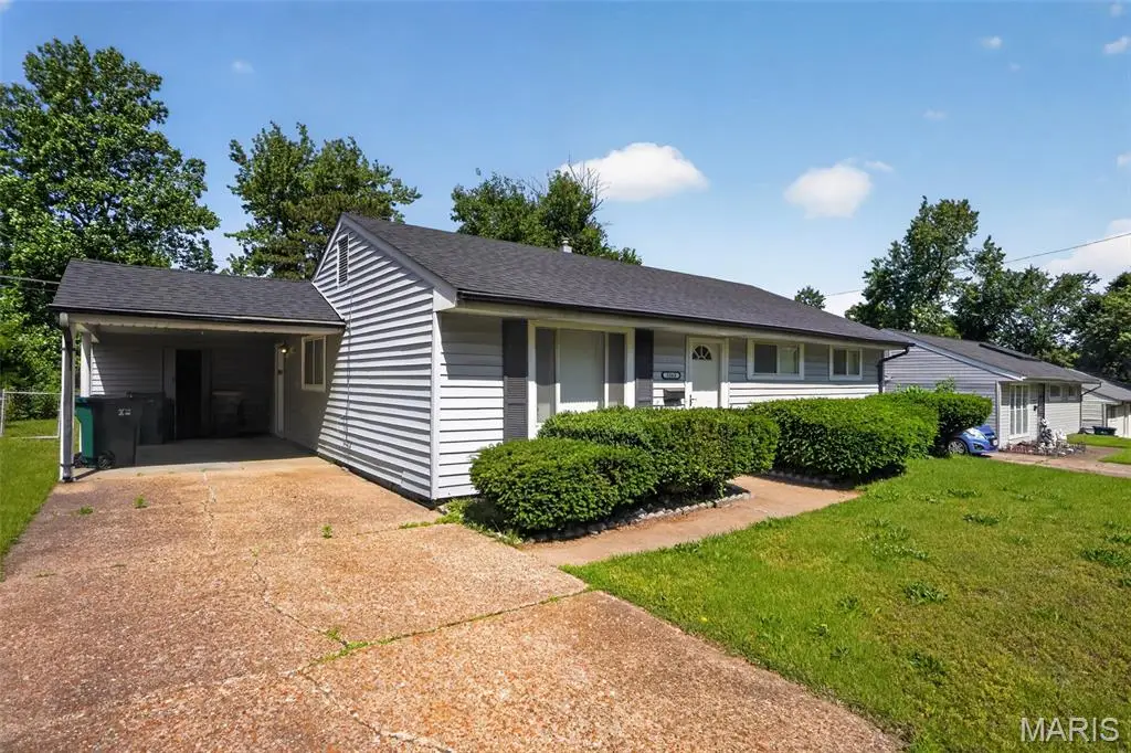 5563 Winchelsea Drive, Saint Louis, MO 63121 - #1
