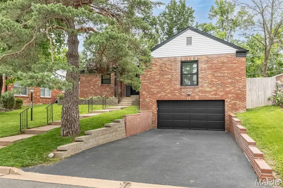 712 Francis Place, Clayton, MO 63105 - #3