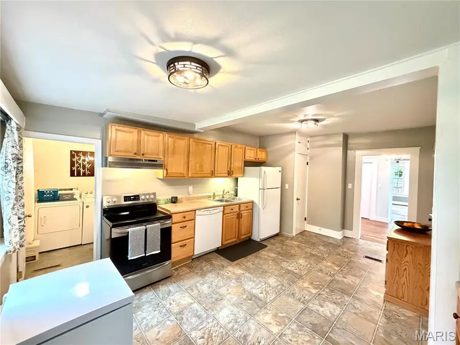 805 N Pershing Avenue, Salem, MO 65560 - #2