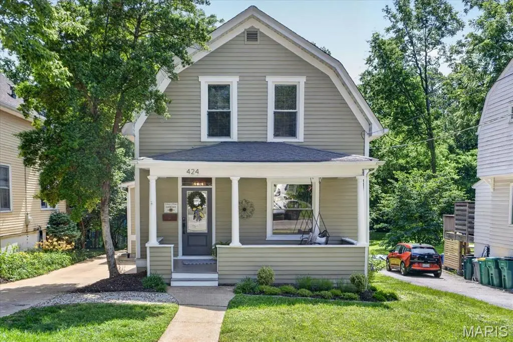 424 Spring Avenue, Webster Groves, MO 63119 - #1