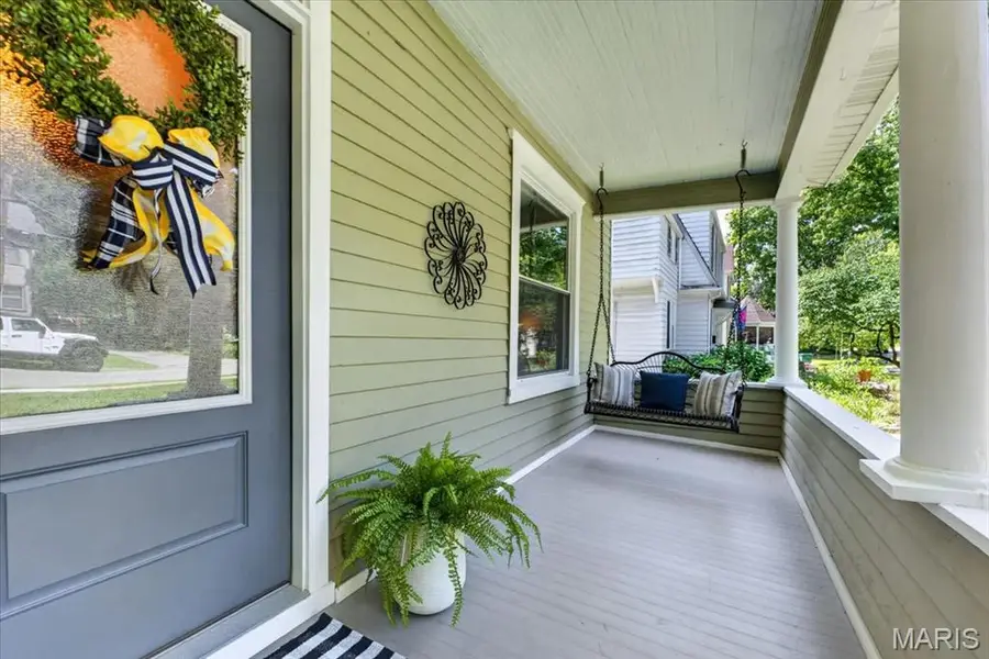 424 Spring Avenue, Webster Groves, MO 63119 - #2