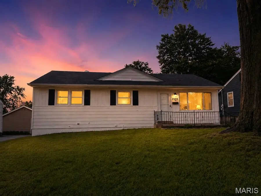 9109 Maureen Lane, Affton, MO 63123 - #2