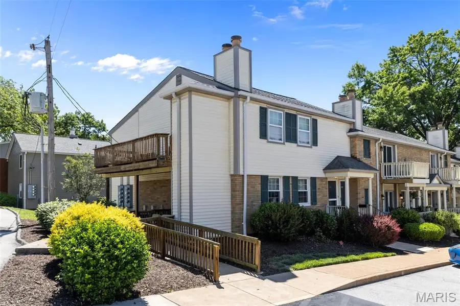 1450 High School Drive, Saint Louis, MO 63144 - #2