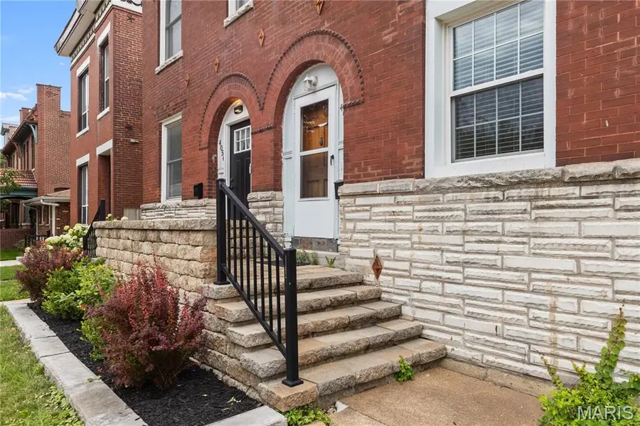 4058 Botanical Avenue, Saint Louis, MO 63110 - #3