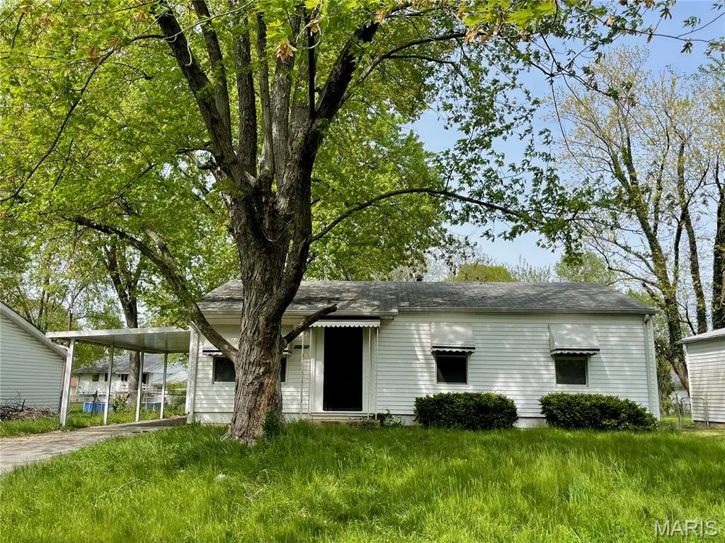 1335 Cabrillo Drive, Saint Louis, MO 63138 - #1