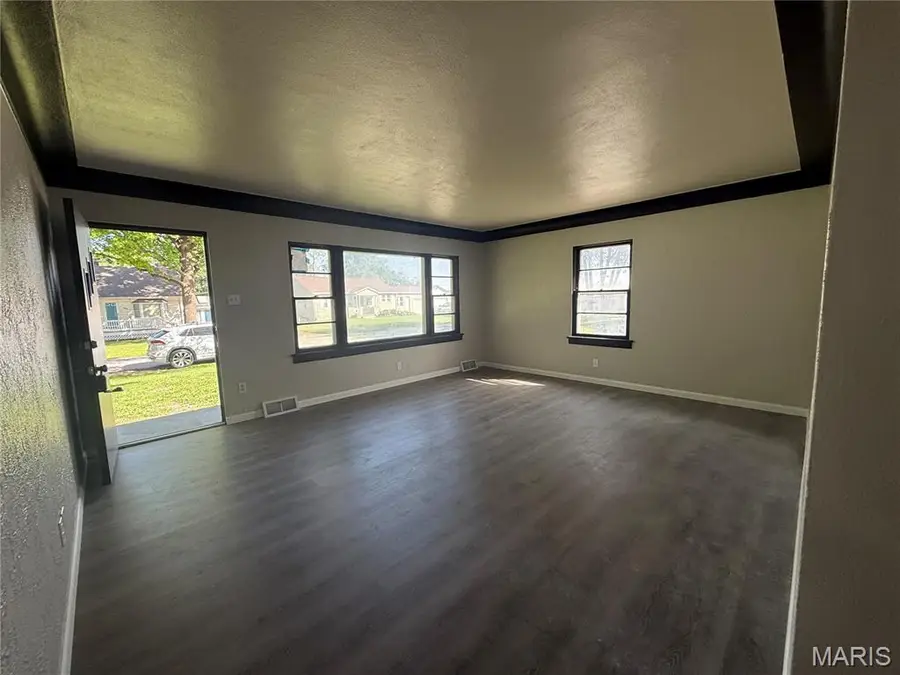 804 Preston Lane, Cahokia, IL 62206 - #3