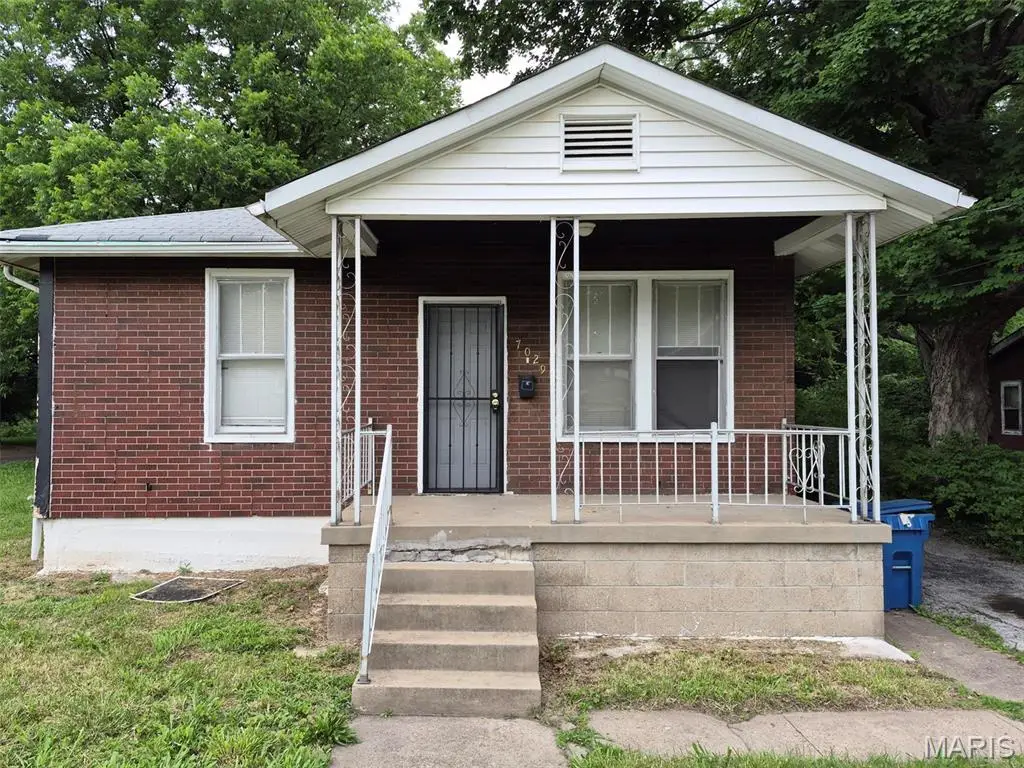 7029 Florence Place, Saint Louis, MO 63136 - #1