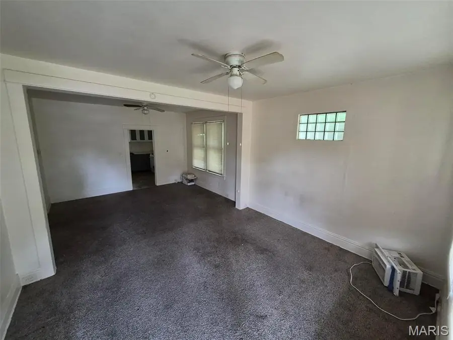 7029 Florence Place, Saint Louis, MO 63136 - #3