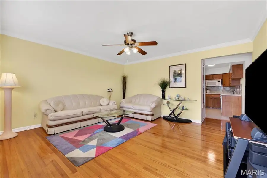 817 Zeiss Avenue, Saint Louis, MO 63125 - #2