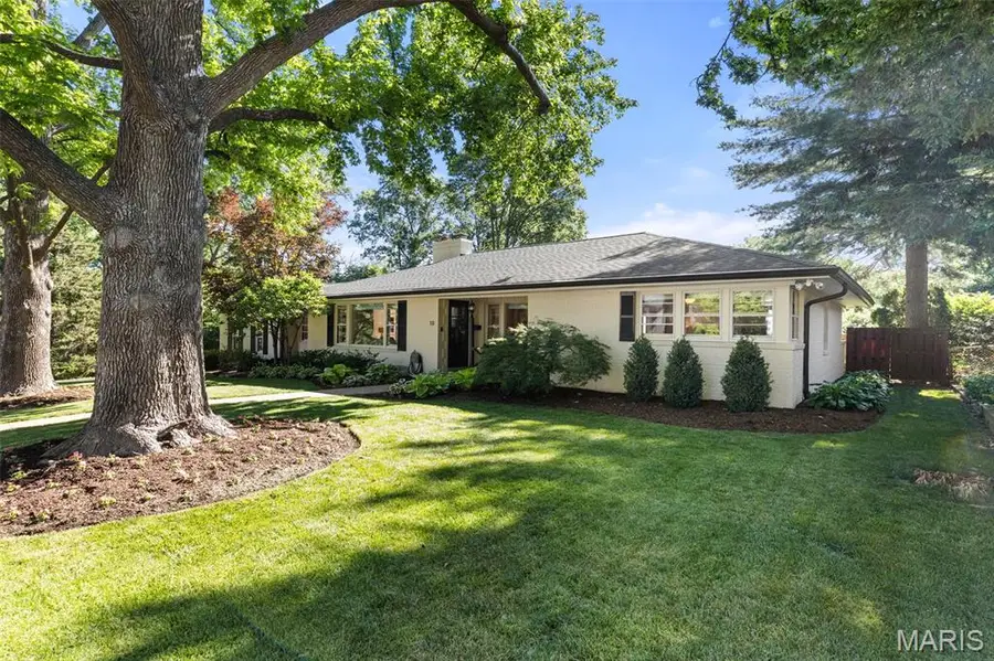 10 Ridge Line Drive, Warson Woods, MO 63122 - #2