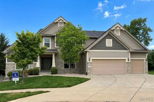 327 Tall Timber Meadows Drive, Ballwin, MO 63021