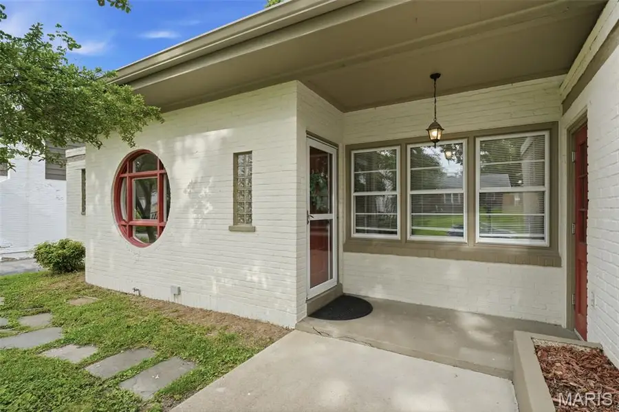2603 Salem Road, Brentwood, MO 63144 - #2