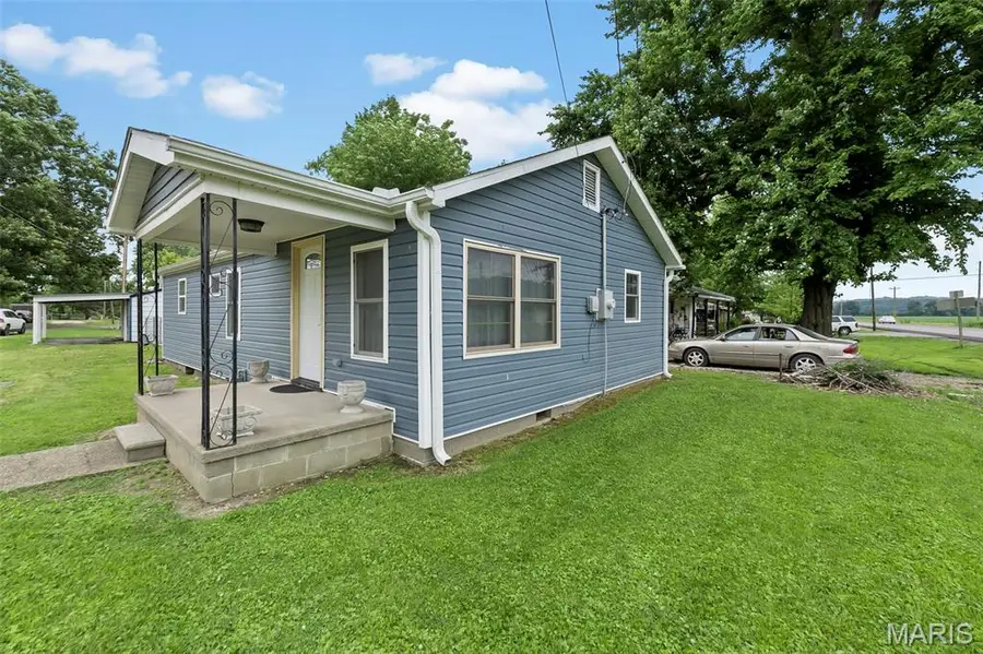 301 W State Street, Chaffee, MO 63740 - #2
