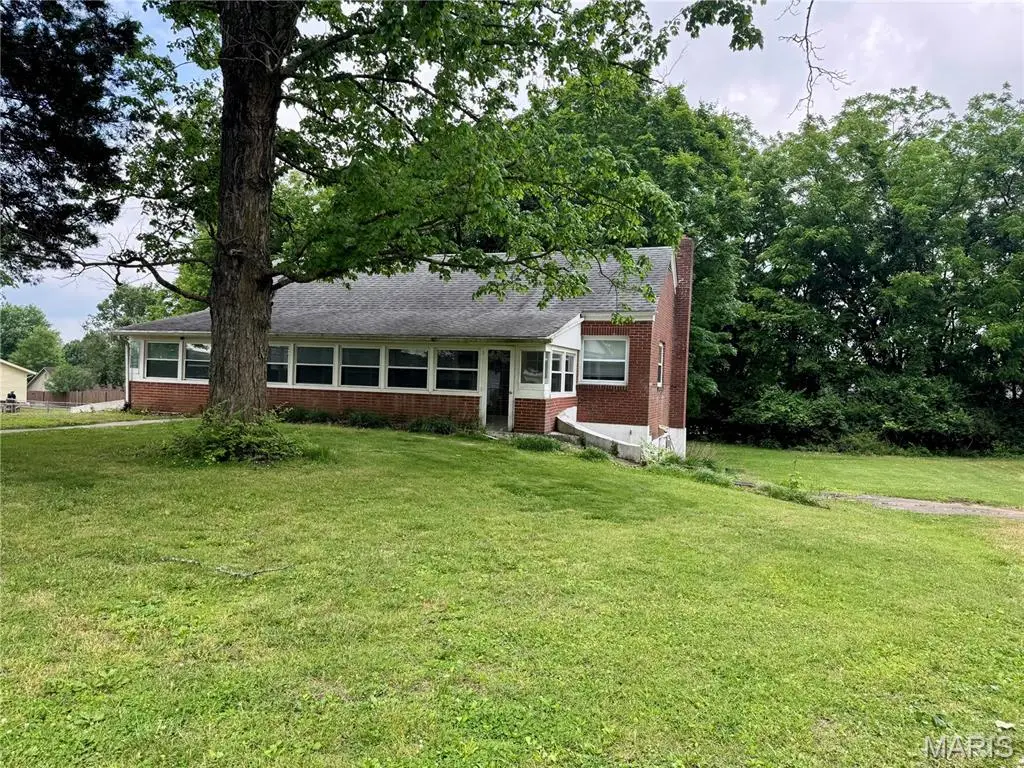 1224 W Cape Rock Drive, Cape Girardeau, MO 63701 - #1