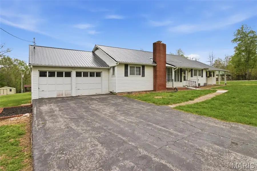 916 Sommerfield Drive, Houston, MO 65483 - #2