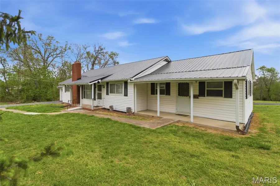 916 Sommerfield Drive, Houston, MO 65483 - #3