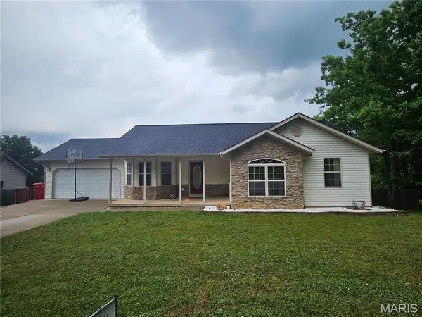 15630 Top Drive, St Robert, MO 65584
