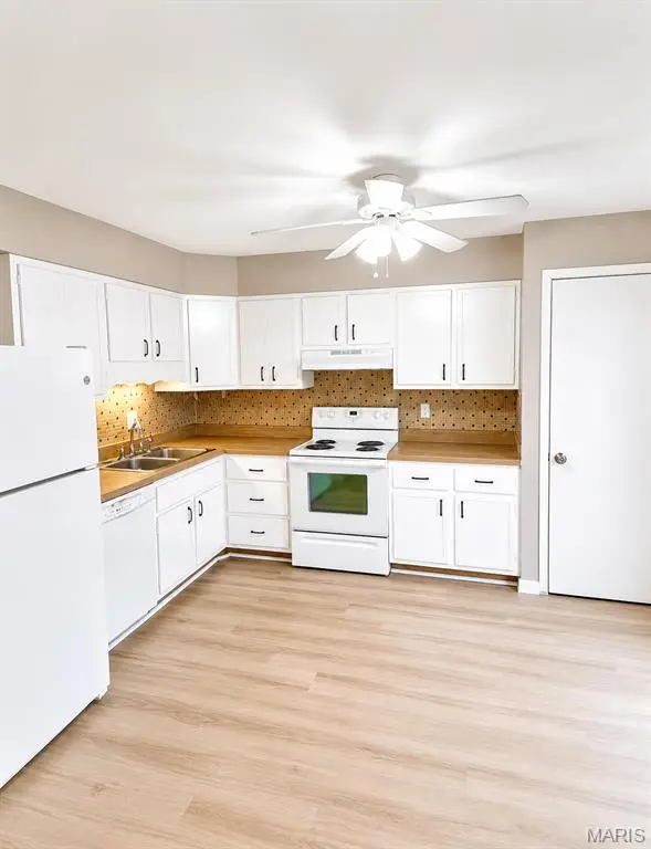 7634 Hazelcrest Drive, Hazelwood, MO 63042 - #2