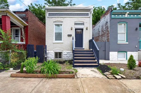 4218 Vista Avenue, St Louis, MO 63110