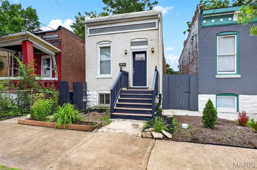 4218 Vista Avenue, Saint Louis, MO 63110 - #2