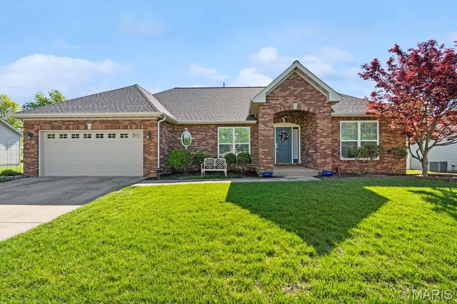 928 Saint Nicholas Drive, O Fallon, IL 62269 - #2