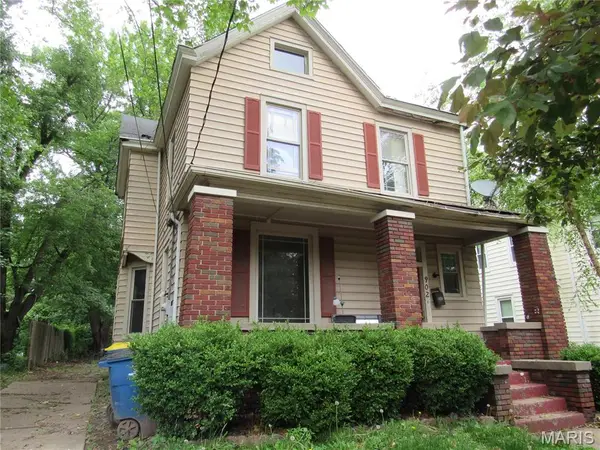 902 Royal Street, Alton, IL 62002