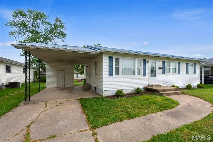 105 West Clarman, Chaffee, MO 63740 - #2