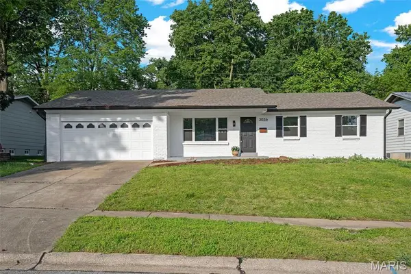 3036 Cherokee Lane, St Charles, MO 63301