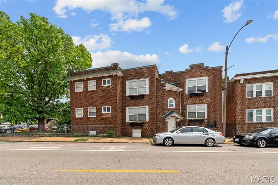 4540 Morganford Road, Saint Louis, MO 63116 - #2