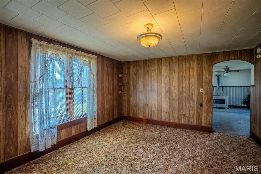 1508 N Davis Hollow Road, Richland, MO 65556 - #3