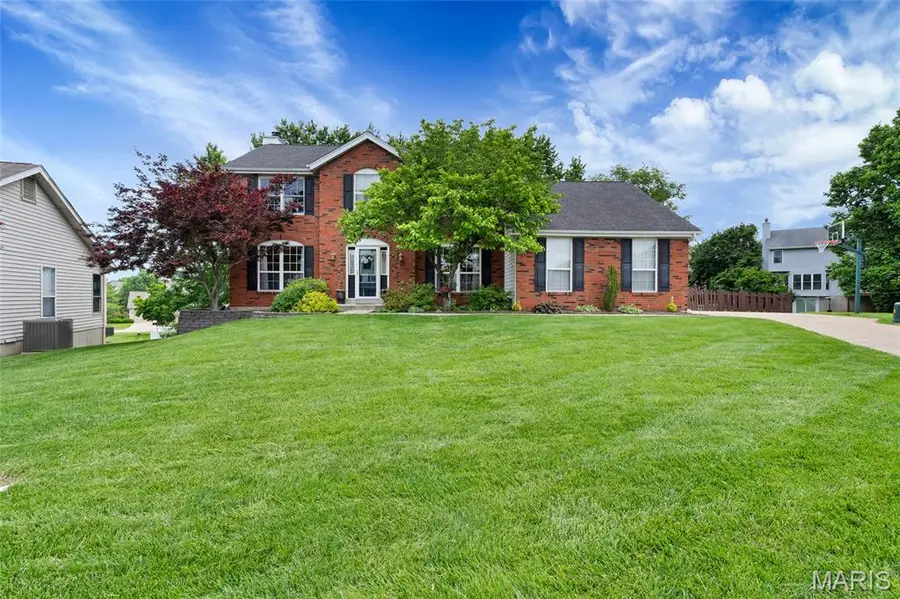 6 W Timothy Lane, Saint Charles, MO 63303 - #2
