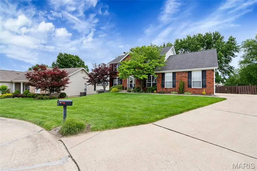 6 W Timothy Lane, Saint Charles, MO 63303 - #3