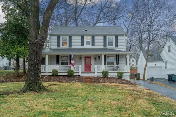 4 Garden Lane, St Louis, MO 63122
