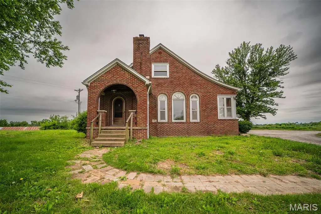 8980 Highway 100, New Haven, MO 63068 - #1
