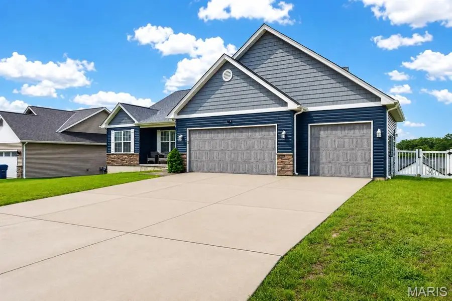 245 Auburn Ridge Drive, Troy, MO 63379 - #2
