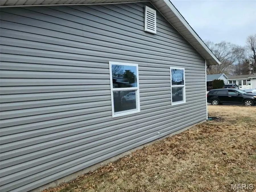 2200 Glen Drive, Granite City, IL 62040 - #3