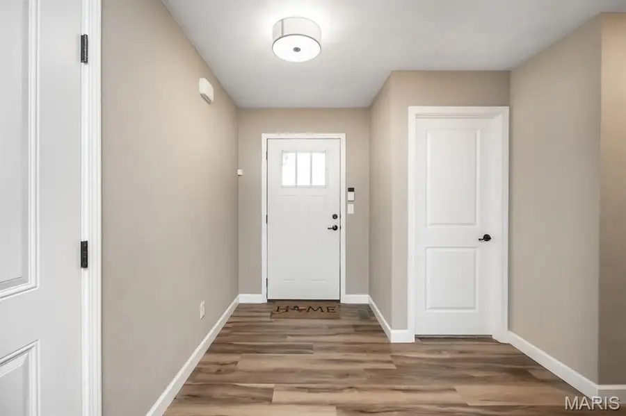 1121 Menominee Trail, Mascoutah, IL 62258 - #3
