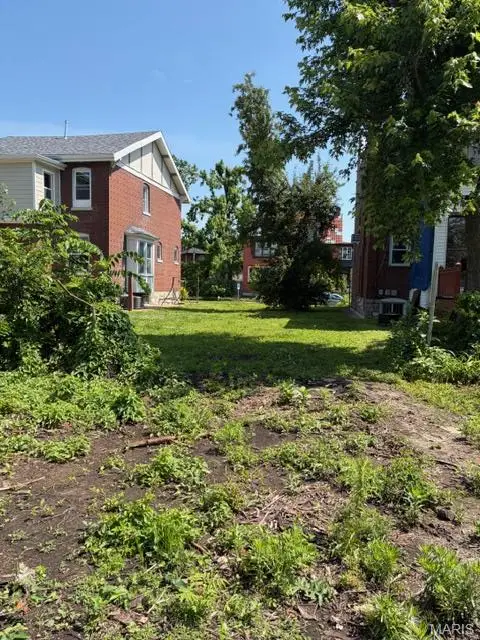 5766 Degiverville, Saint Louis, MO 63112 - #2