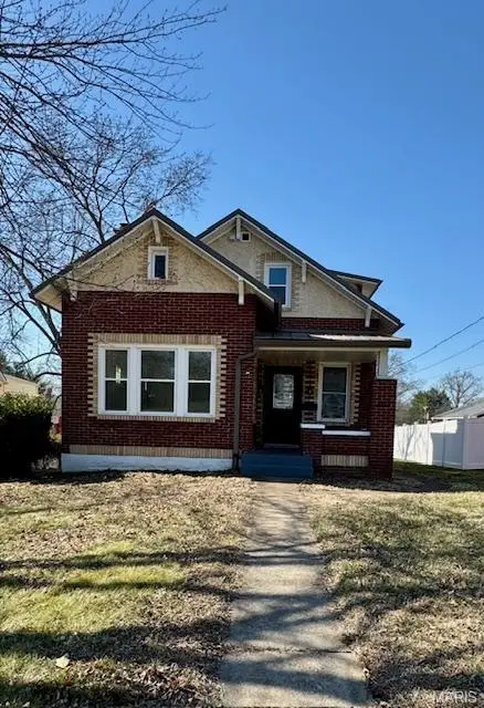 1522 E 5th Street, Washington, MO 63090 - #1