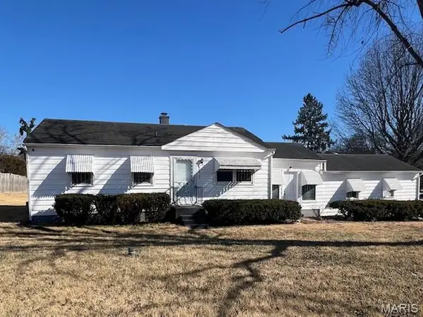 202 Sunshine Drive, Festus, MO 63028