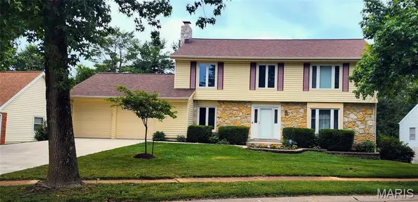 2175 Parasol Drive, Chesterfield, MO 63017