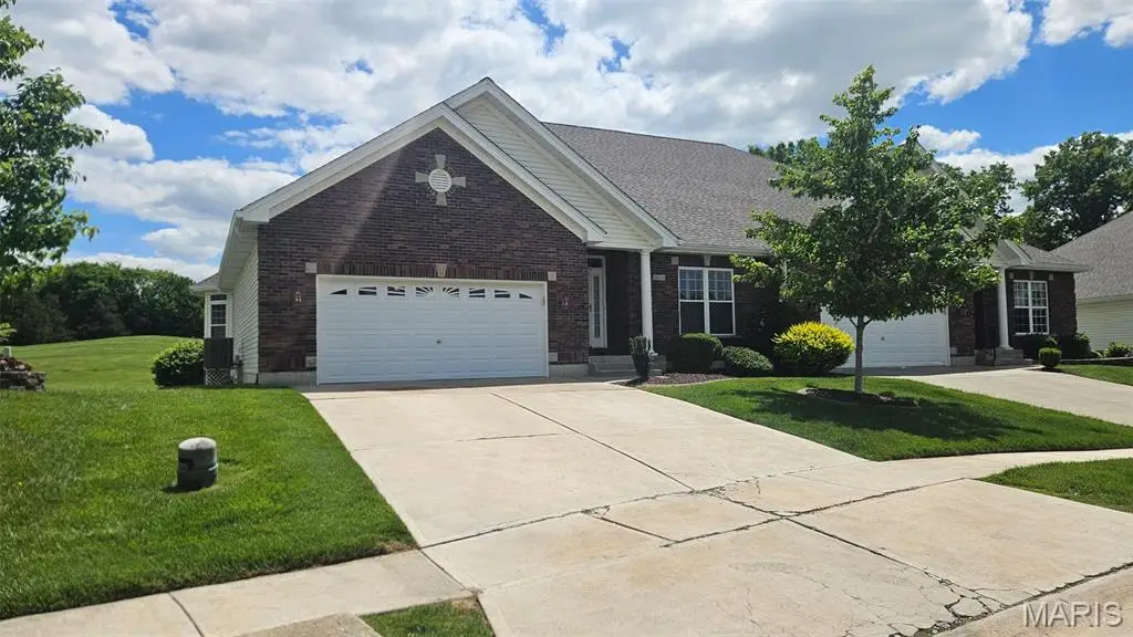 2438 Golden Bear Way #706A, Wentzville, MO 63385 - #1