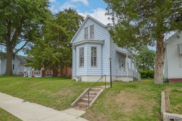 1010 S Church Street, Belleville, IL 62220