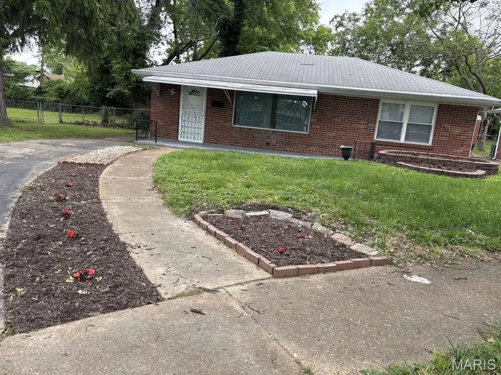 6835 Chamberlain Anex, Saint Louis, MO 63130 - #1