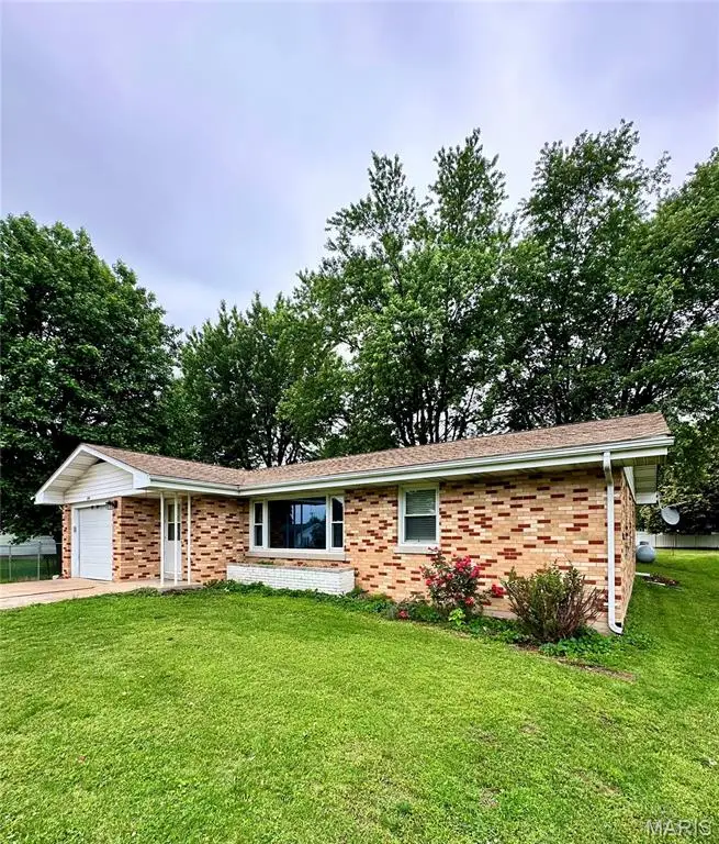804 S Apple Avenue, Belle, MO 65013 - #2