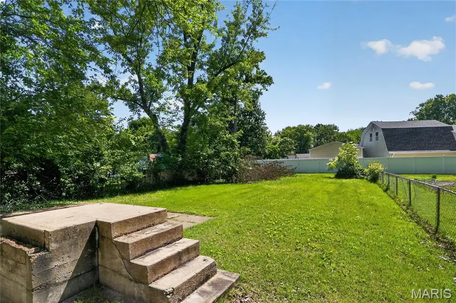 448 Georgia Avenue, Saint Louis, MO 63135 - #2