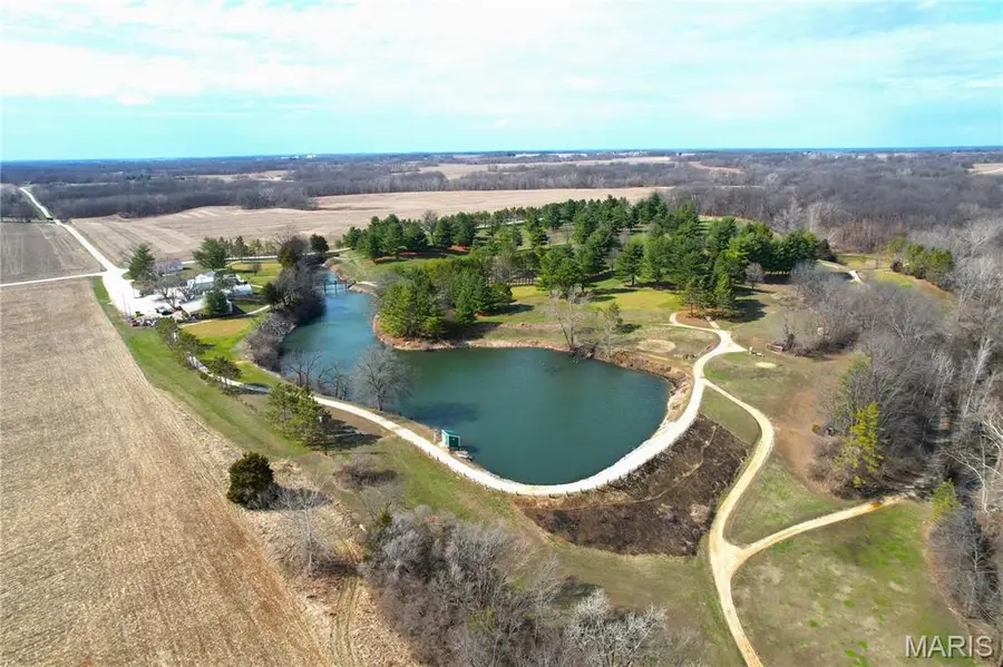 149 Southeast 450 Avenue, Carrollton, IL 62016 - #2