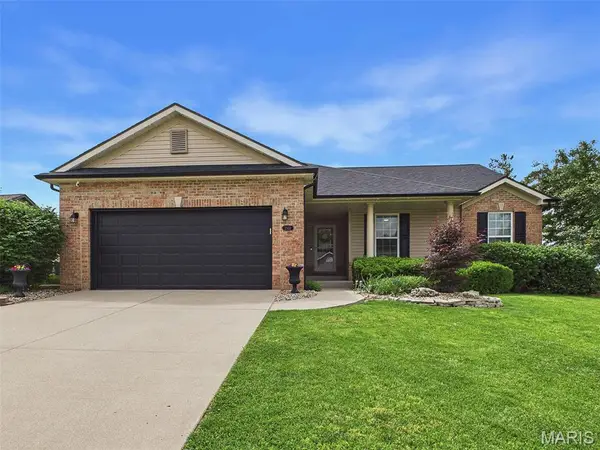 2532 Spyglass Court, Edwardsville, IL 62025