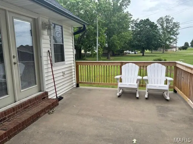 402 Osage Dr, Advance, MO 63730 - #3