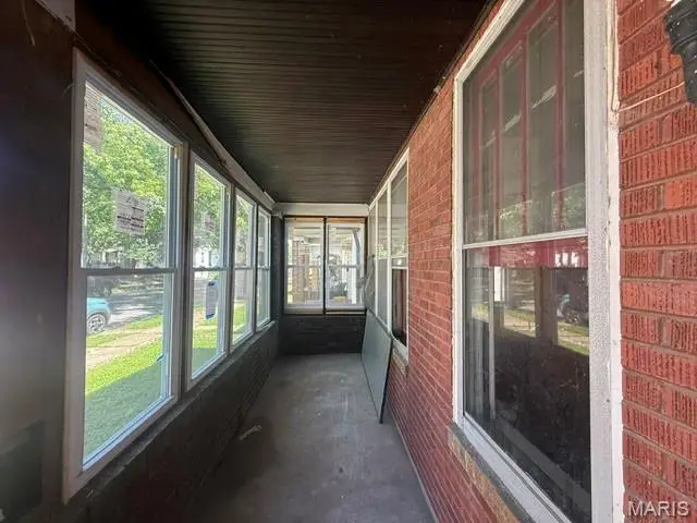 4222 Osceola Street, Saint Louis, MO 63116 - #2
